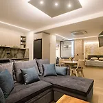 Black Rocks Luxury Seafront Beach Suite